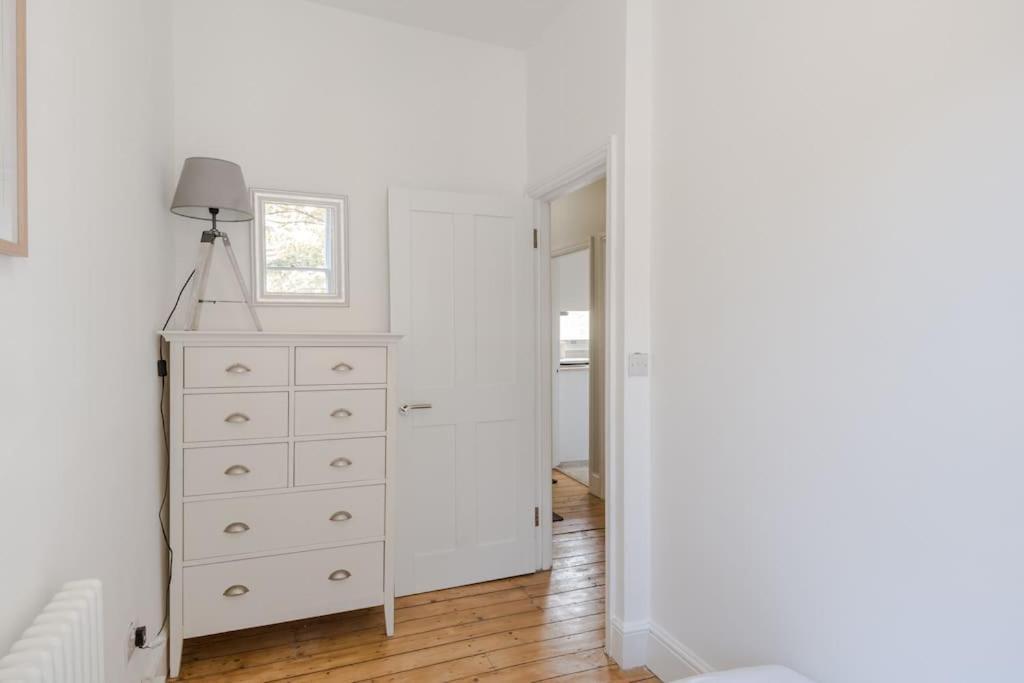 The Oval Abode Apartment London Bagian luar foto