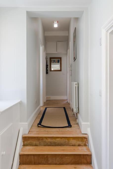 The Oval Abode Apartment London Bagian luar foto